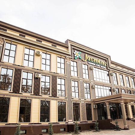 Jasmine Hotel Тараз Екстериор снимка