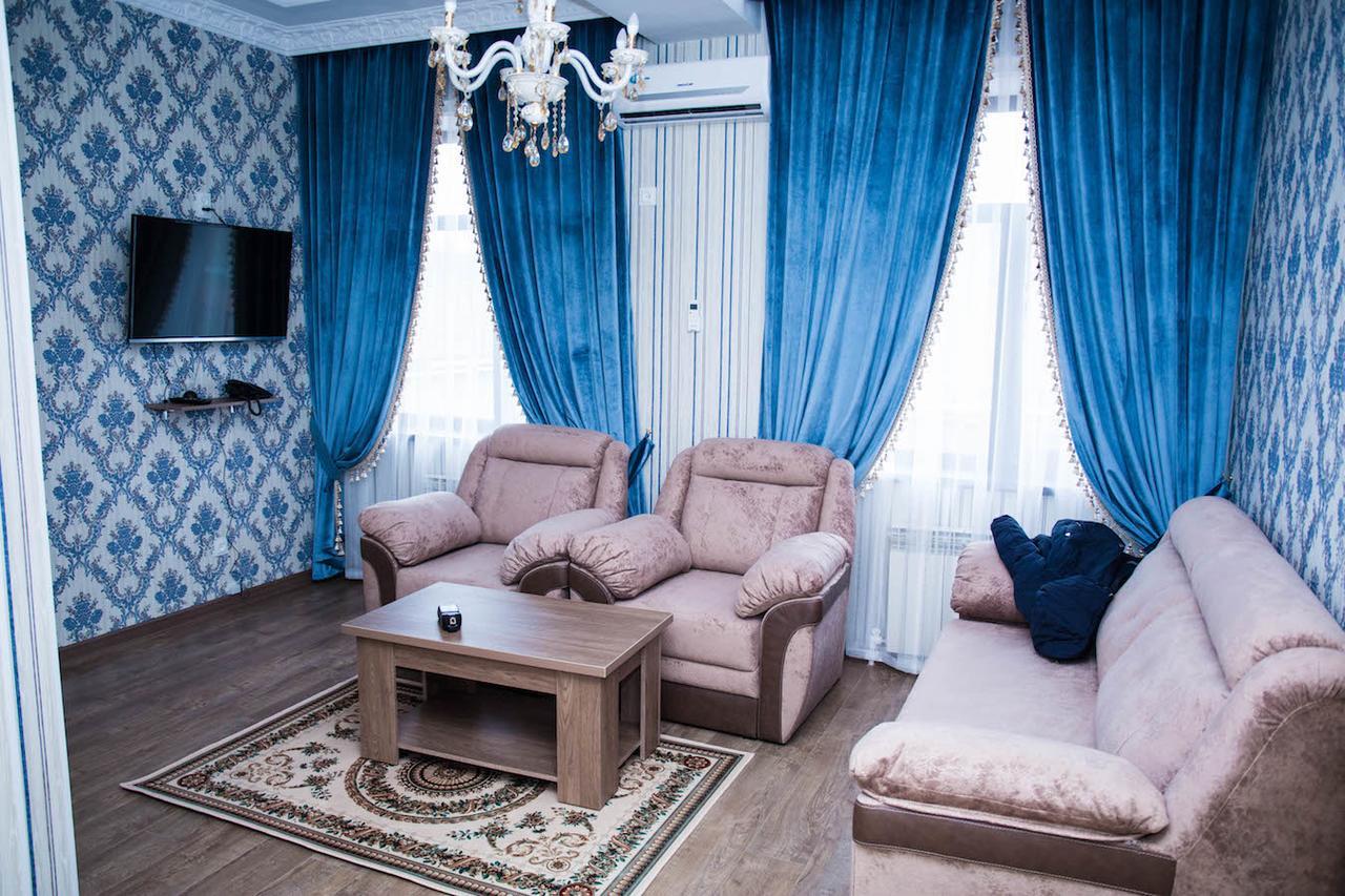 Jasmine Hotel Тараз Екстериор снимка
