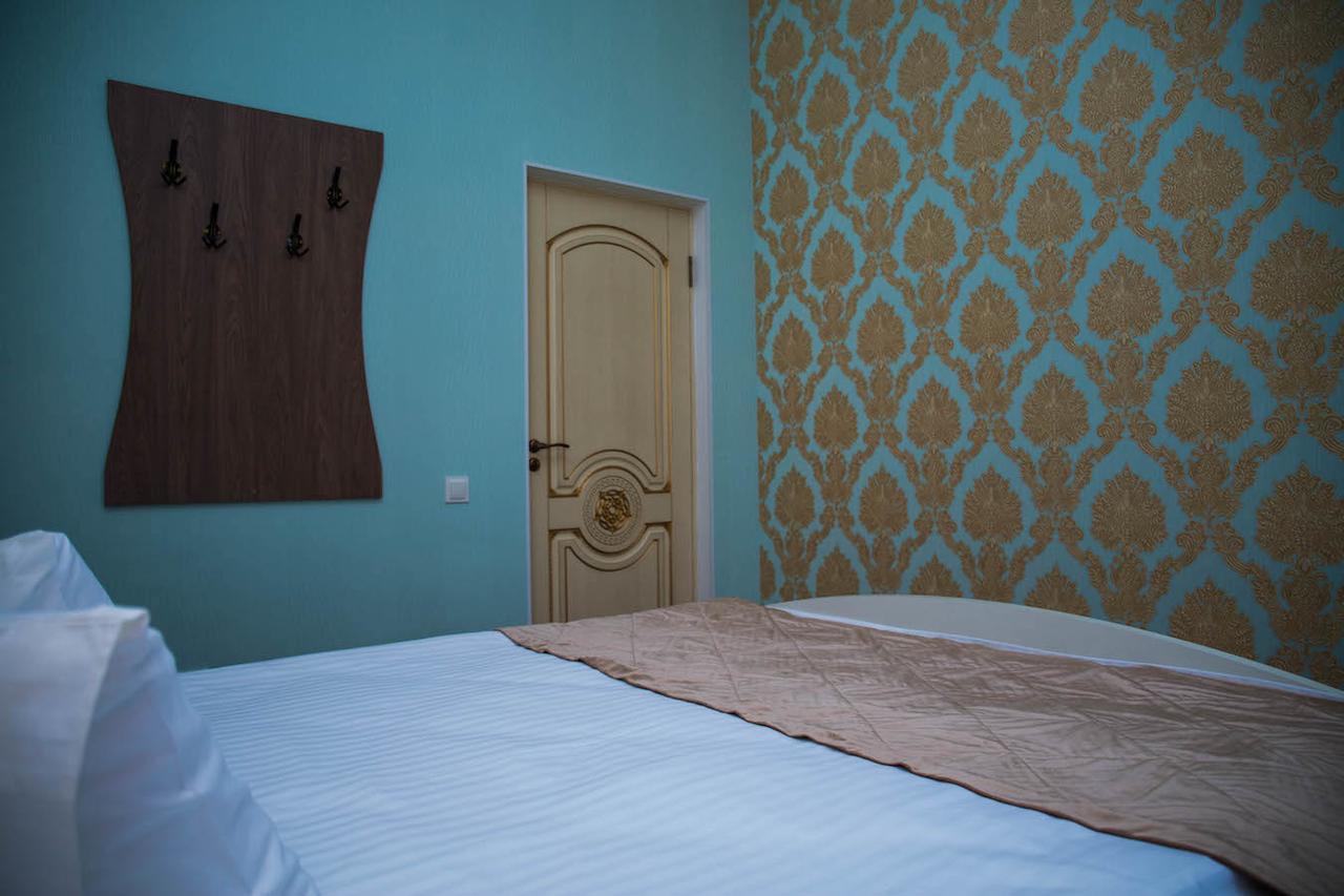 Jasmine Hotel Тараз Екстериор снимка
