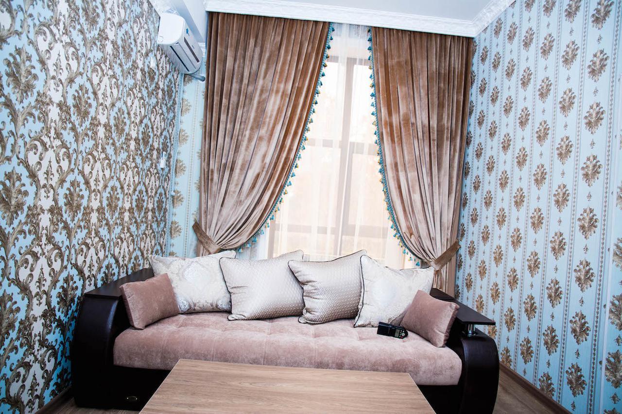 Jasmine Hotel Тараз Екстериор снимка